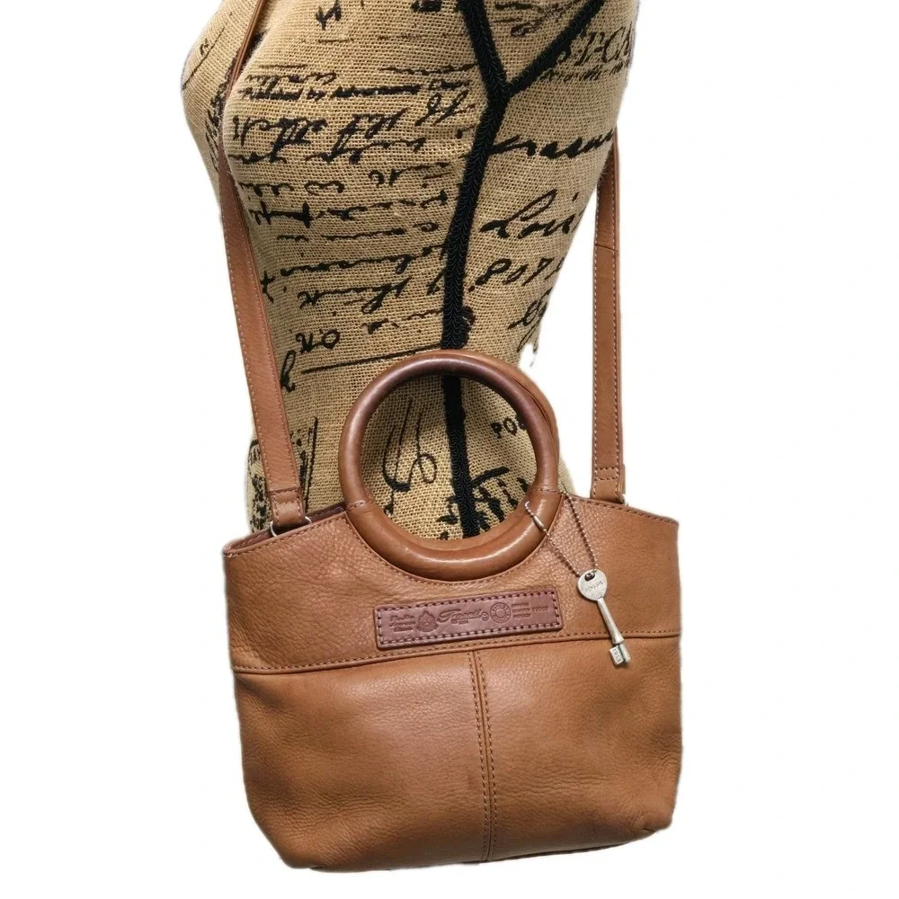 Fossil vintage brown